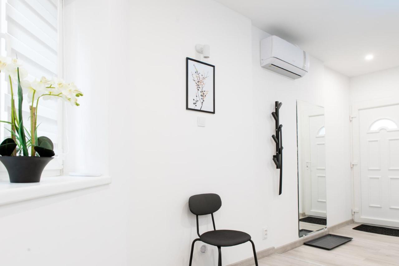 The Central Border Premium Apartment Štúrovo 外观 照片